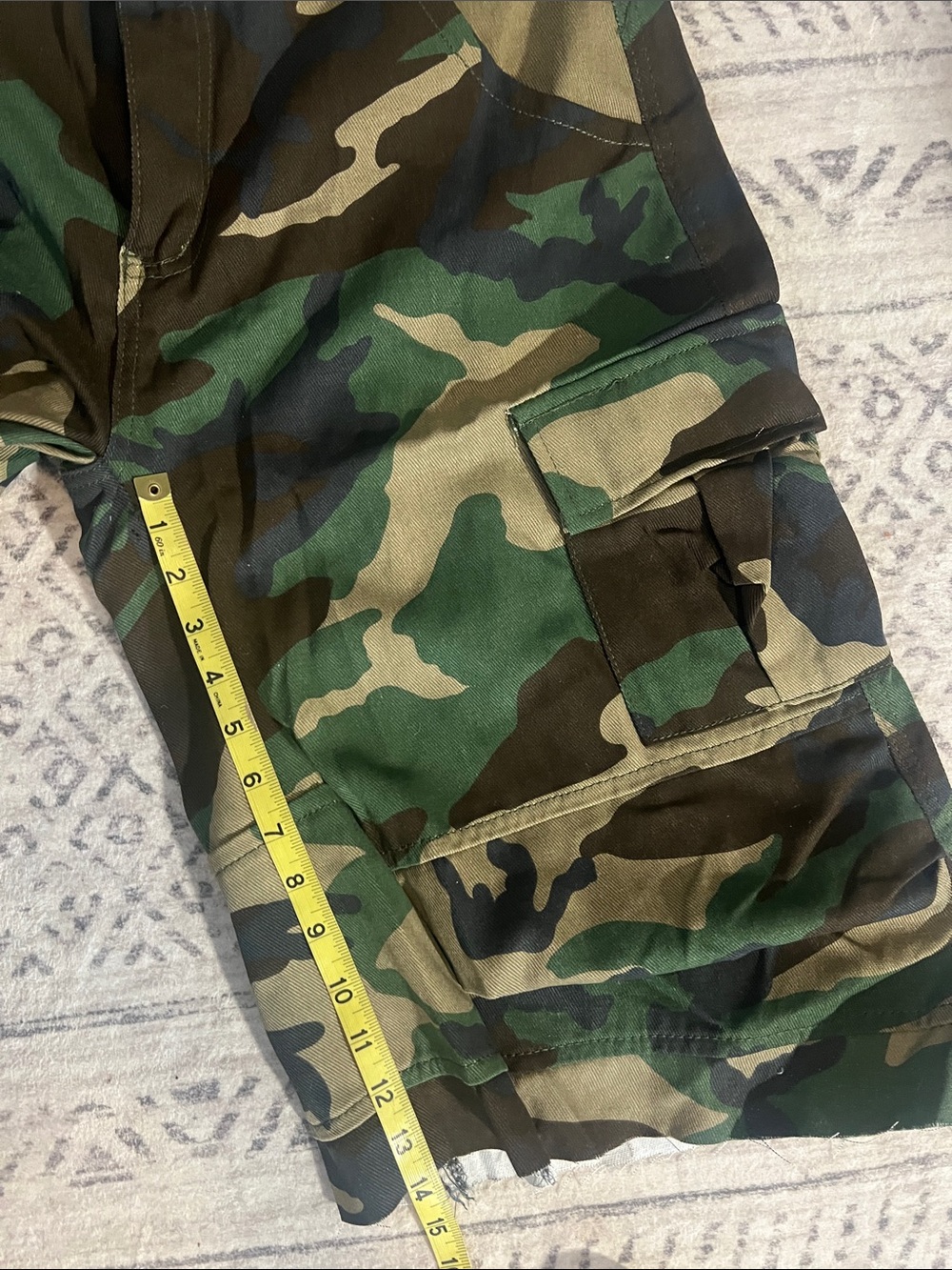 Amazon Women's Camo Cargo Shorts - Green Brown Woodland - Picture 5 of 6